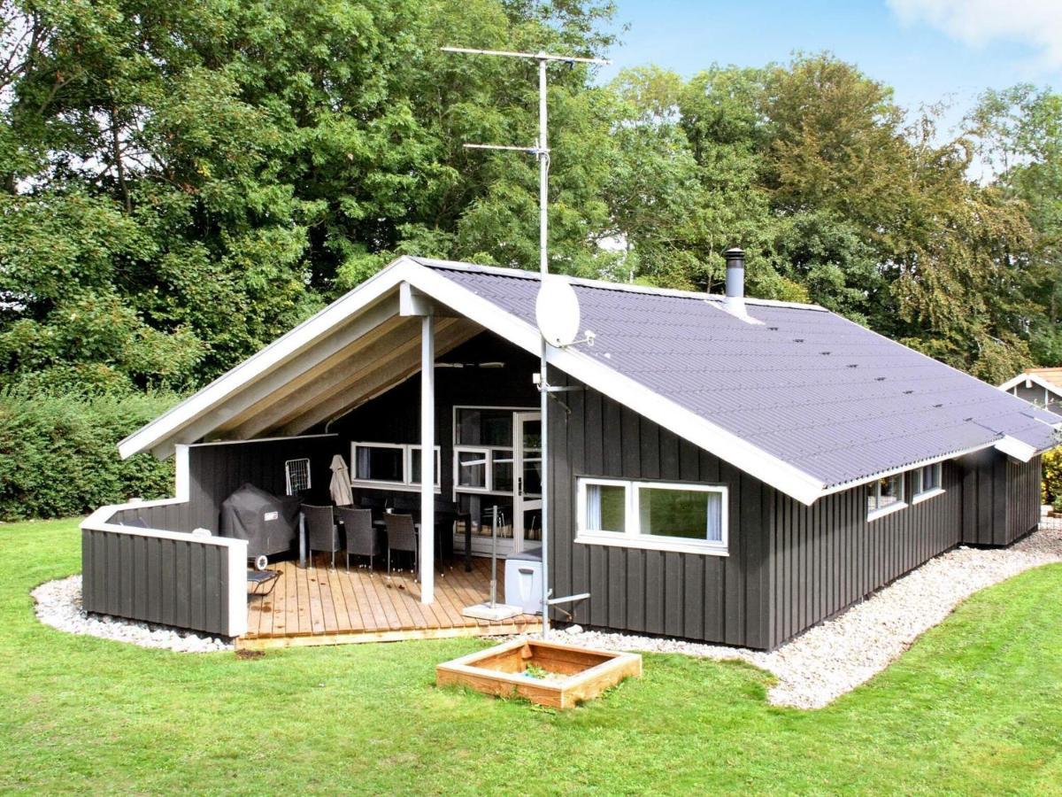 Four-Bedroom Holiday Home In Sydals 4 Viboge Exterior photo