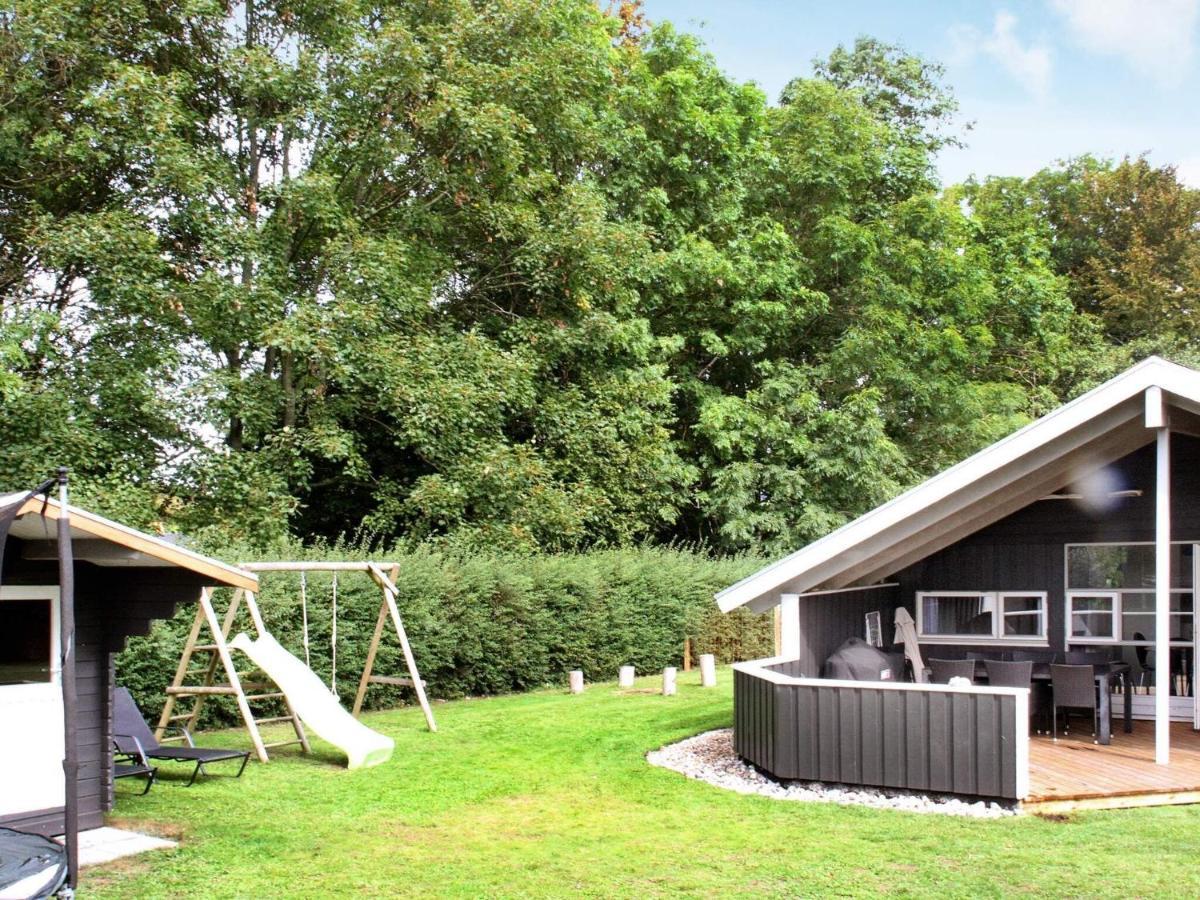 Four-Bedroom Holiday Home In Sydals 4 Viboge Exterior photo